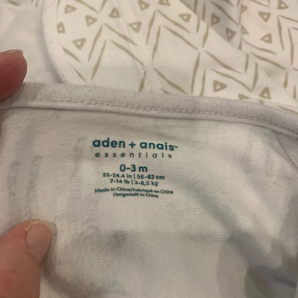 aden + anais set baby